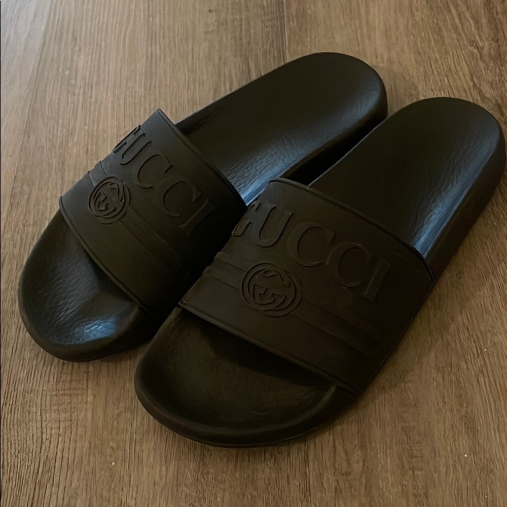 Size 8 Gucci Slides